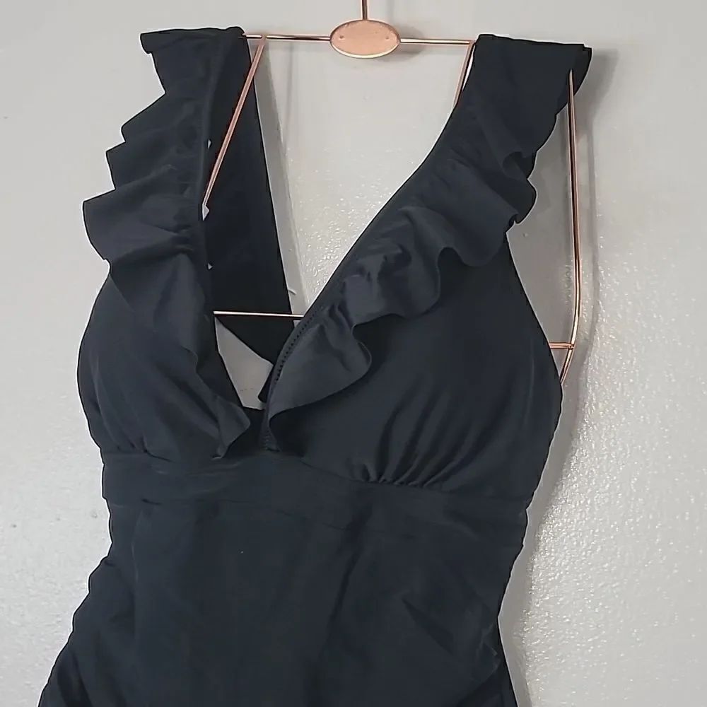 Cupshe One Peice Bathing Suit. Nwt - Picture 6 of 8